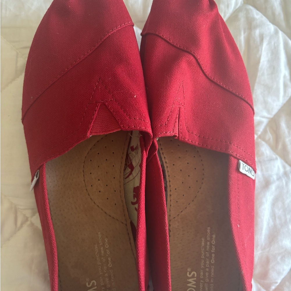 TOMS Women's Red Canvas Shoes